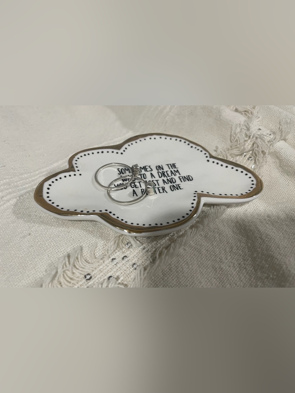 NATURAL LIFE White Cloud Jewelry Dish with Gold Edge
